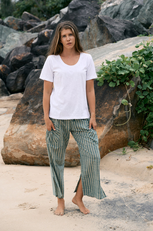 Top The Perfect T White