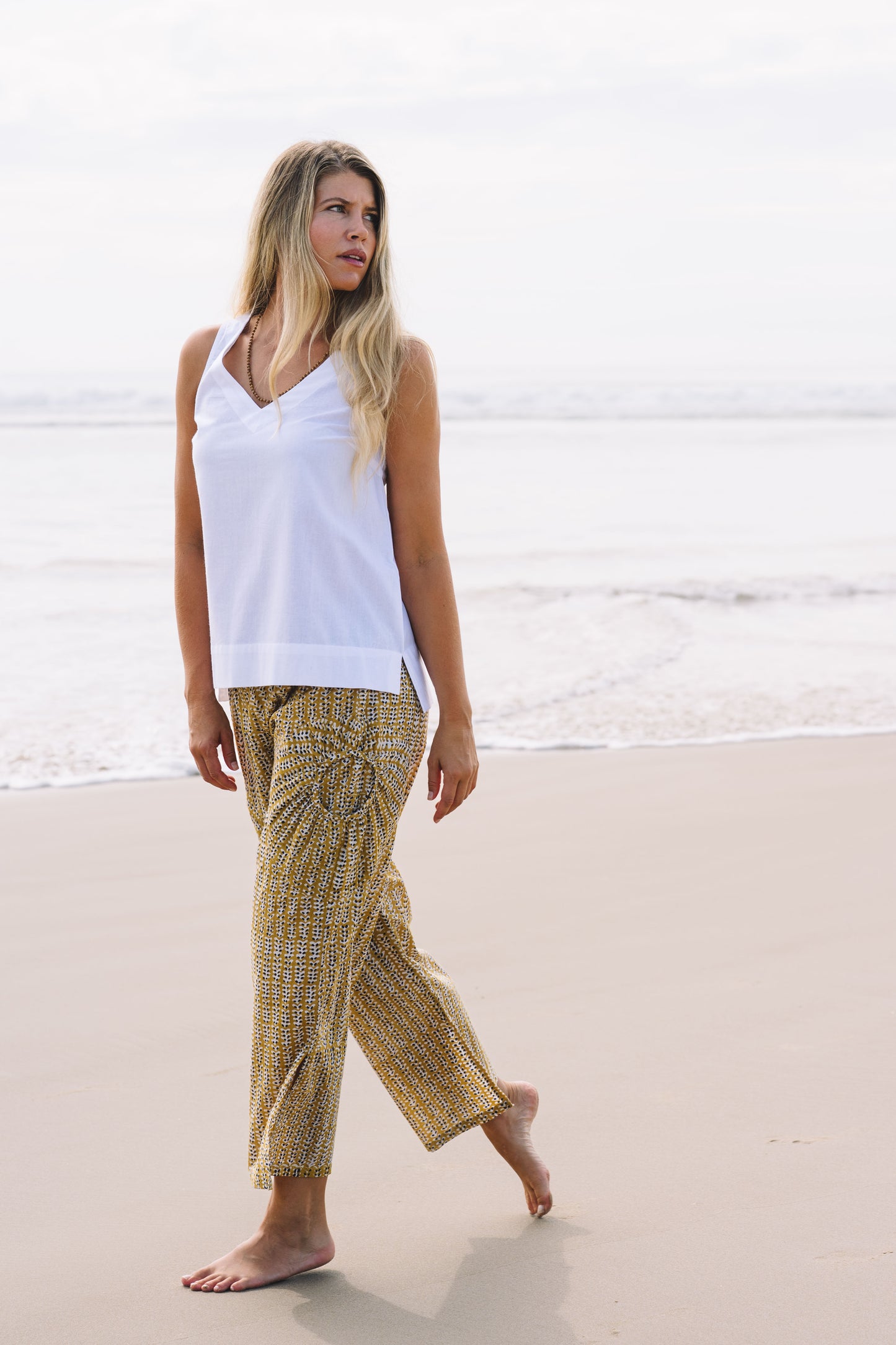 Pant Jaya ™- Gold Vinetta